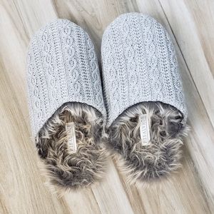 P.J. SALVAGE | Faux Fur Slippers sz M/L